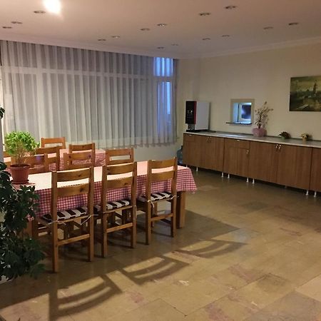 Unver Hotel مرمريس المظهر الخارجي الصورة