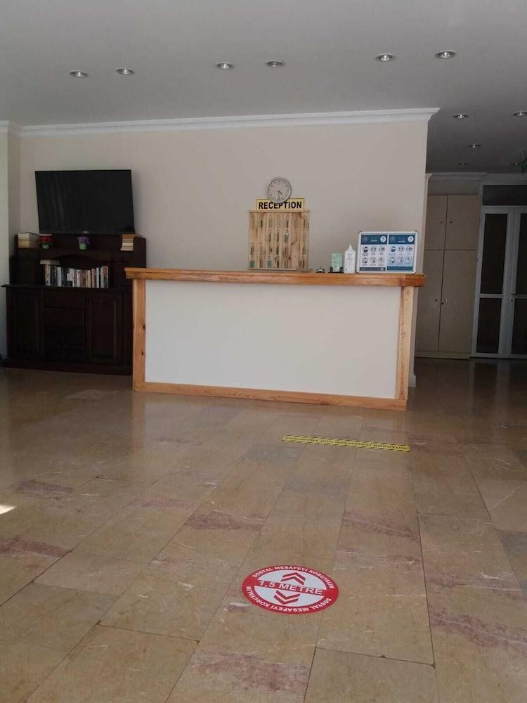 Unver Hotel مرمريس المظهر الخارجي الصورة