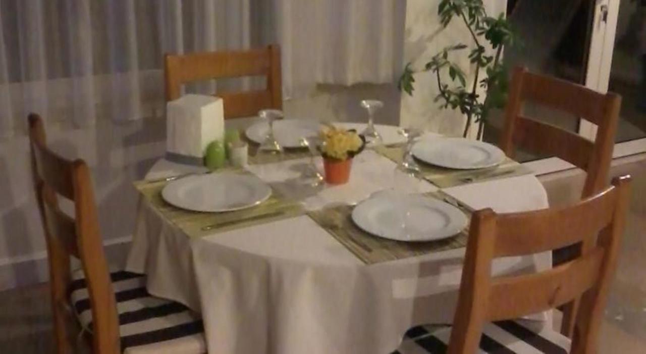 Unver Hotel مرمريس المظهر الخارجي الصورة
