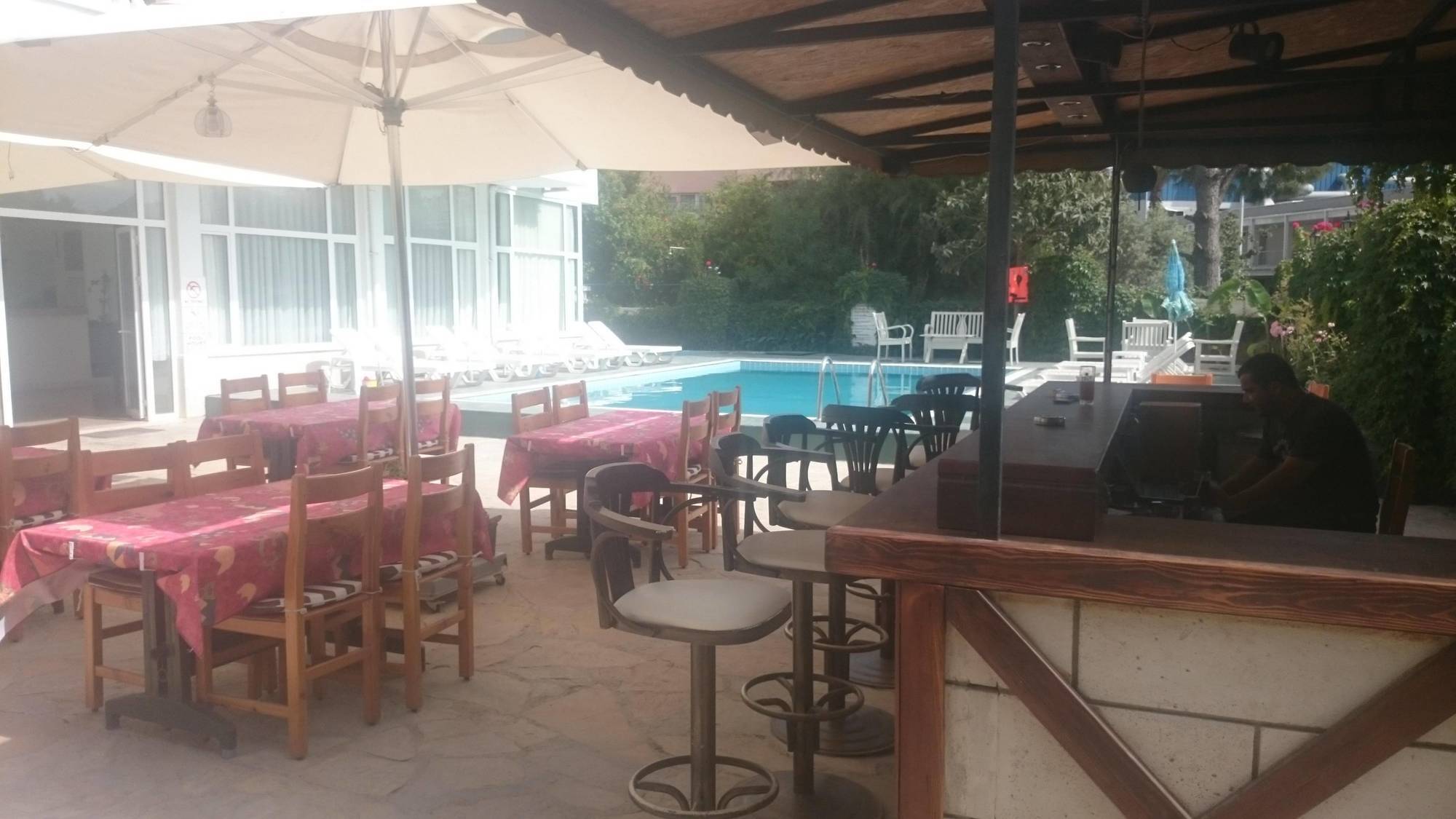 Unver Hotel مرمريس المظهر الخارجي الصورة