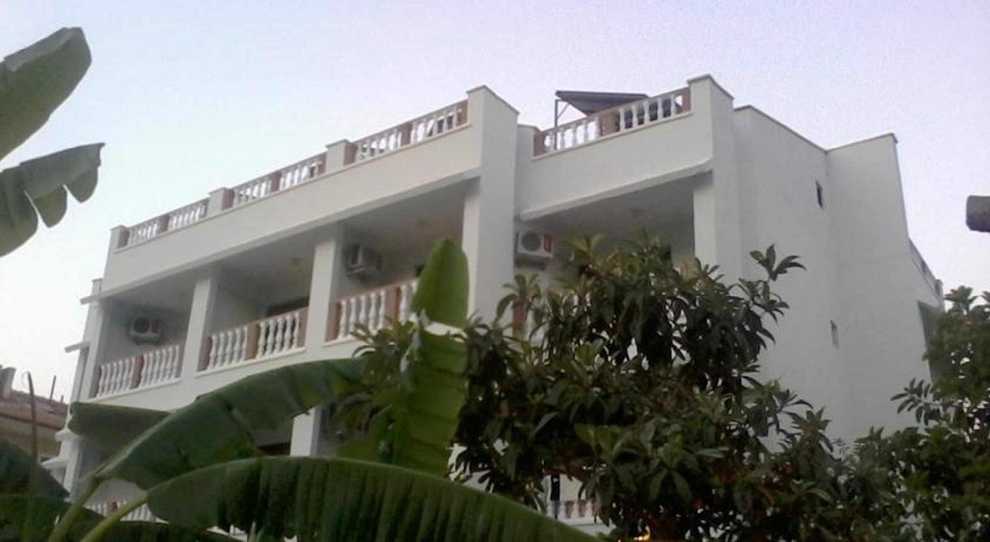 Unver Hotel مرمريس المظهر الخارجي الصورة